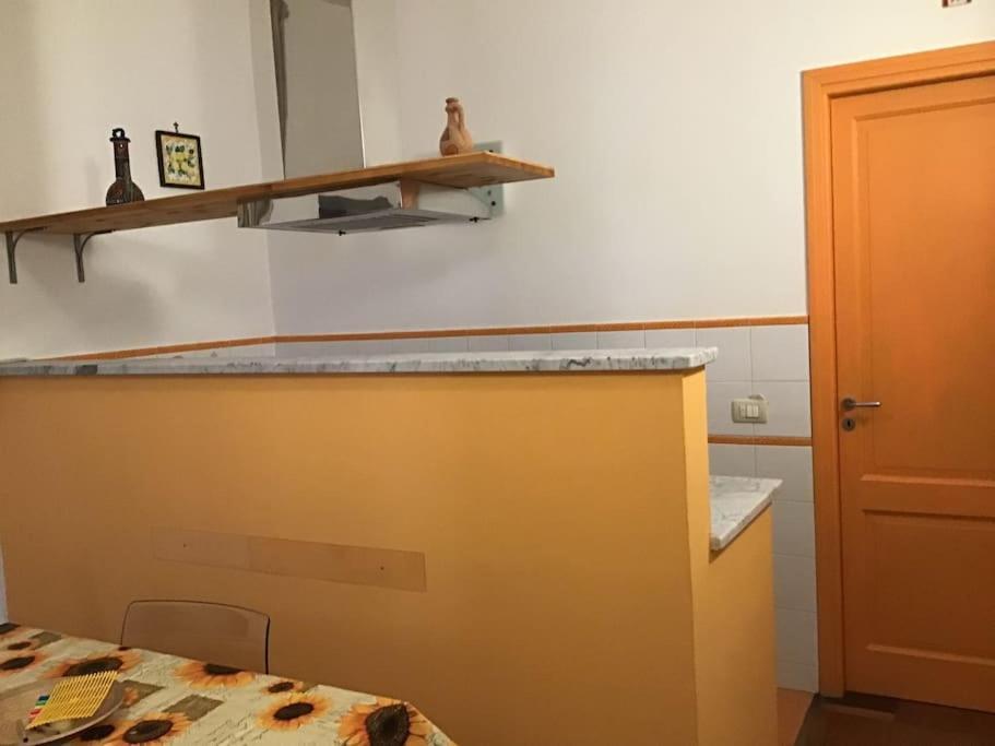 פלרמו Appartamento Alessandro Al Porto מראה חיצוני תמונה